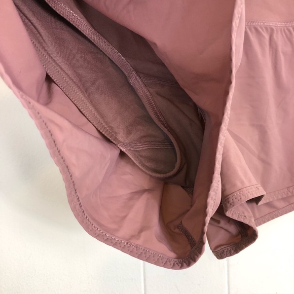 Lululemon Speed Up Mid-Rise Lined Short 3" Sz 6 - Picture 4 of 10